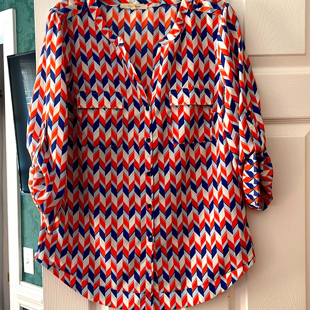 41 Hawthorne size m chevron orange blue.